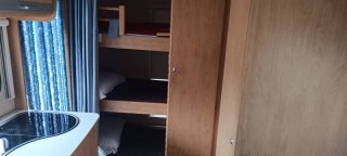 Caravana Sterckeman Evolution Confort 496, 3 ambie