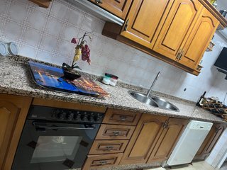 Cocina completa madera con electrodomésticos