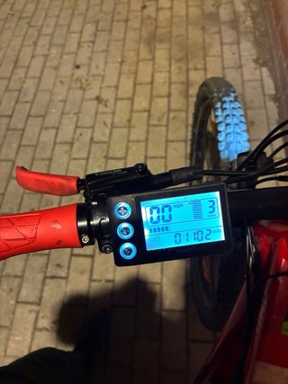 Bicicleta Eléctrica Cannondale Roja