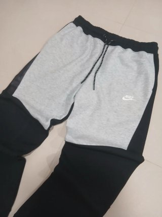 Pantalón Chándal Nike Tech Fleece