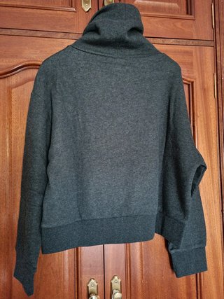 Sudadera Jersey Zara Gris con etiqueta