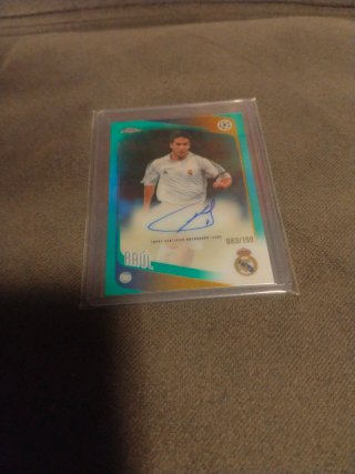 Cromo Raúl Autografiado Topps 083/199