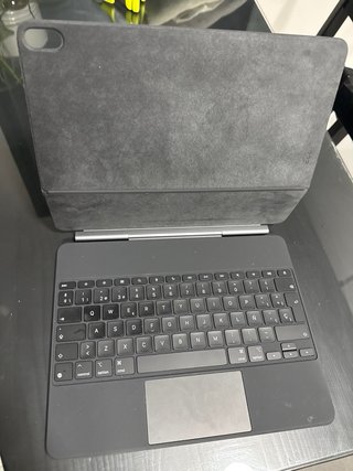iPad Air 13 M2 256GB + Apple Pencil Pro + Magic Ke