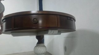 Mesa antigua de madera