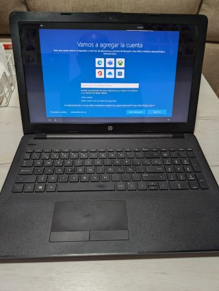 Portátil HP 15,6" / 8GB RAM / 256GB SSD Año 2017