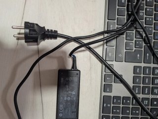 Portátil HP 15,6" / 8GB RAM / 256GB SSD Año 2017