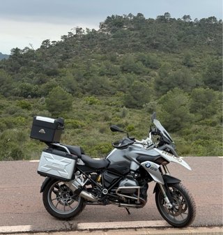 BMW R 1200 GS 2015 – 101.000 km – Muy equipada