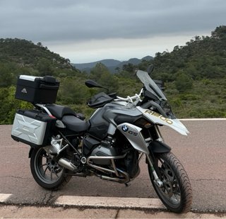 BMW R 1200 GS 2015 – 101.000 km – Muy equipada
