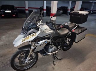 BMW R 1200 GS 2015 – 101.000 km – Muy equipada