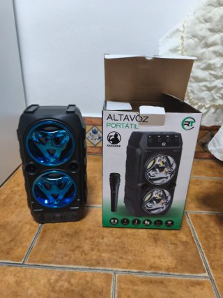 Altavoz Portátil con Micrófono