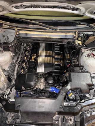 BMW E46 1999