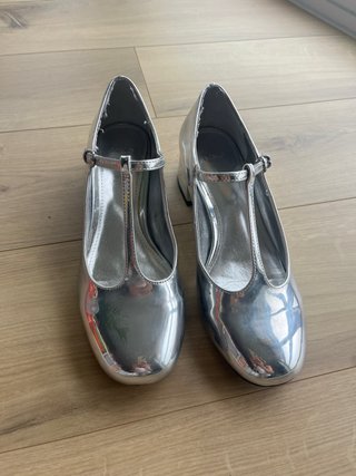 Zapatos de Tacón Plateados Talla 36