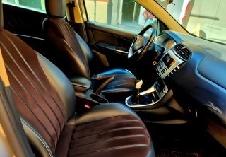Lancia Delta 2010