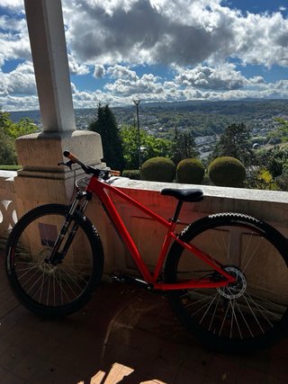 Bicicleta de Montaña Roja