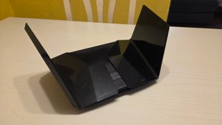 Router Wi-Fi 6 Tri-Band Netgear Nighthawk RAX200