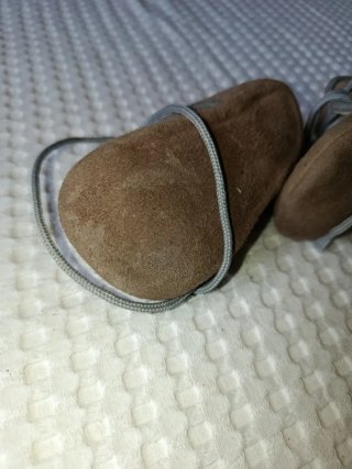 Botita bebé talla 17