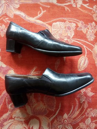 Zapatos GODY Ancho Especial Talla 38 Negros