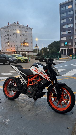 KTM Duke 390