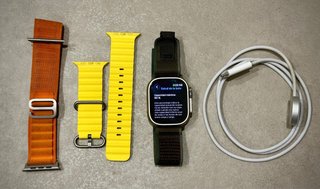 Apple Watch Ultra 49mm + 3 Correas (90% Salud)