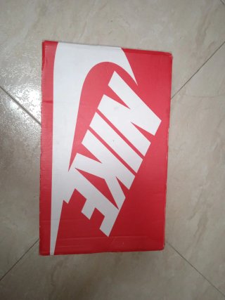 Zapatillas Nike Negras y Blancas