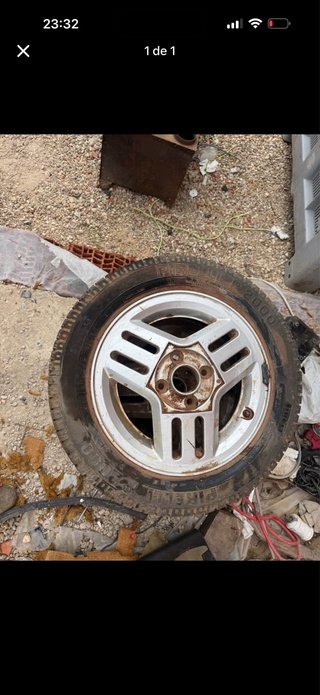 Llanta de Aluminio con Neumático cubiertas nuevas