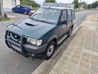 Nissan Terrano II 2001
