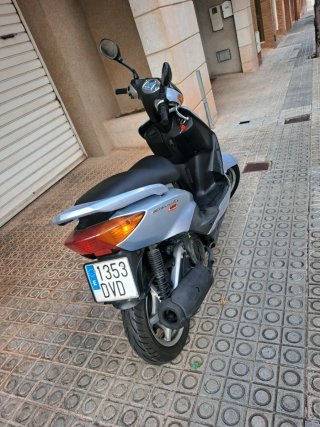 Yamaha Cygnus X Scooter Plata