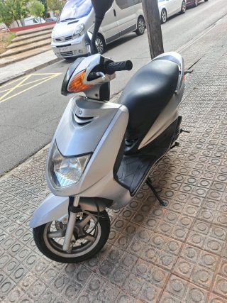 Yamaha Cygnus X Scooter Plata