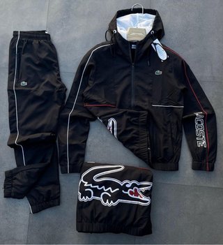 Conjunto Cortavientos Lacoste tengo tallas L,M y S