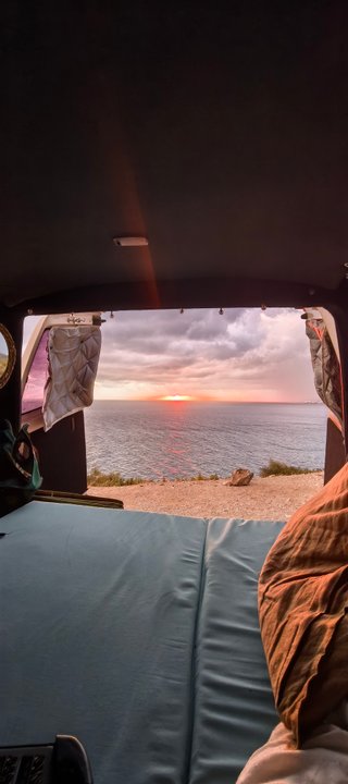 Volkswagen transporter camper