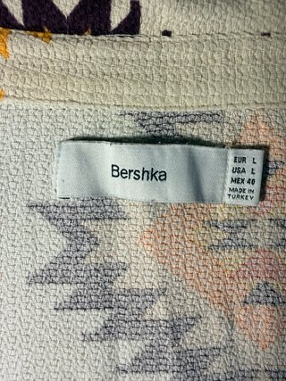 Camisa Bershka Estampado Geométrico Retro