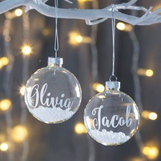 Bolas de Navidad Personalizadas con nombre.