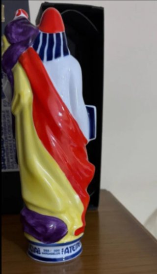 Figura Sargadelos República Constitución