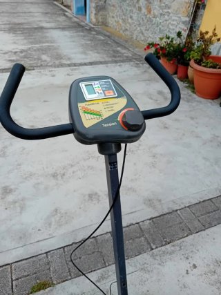 Bicicleta Estática BH Fitness