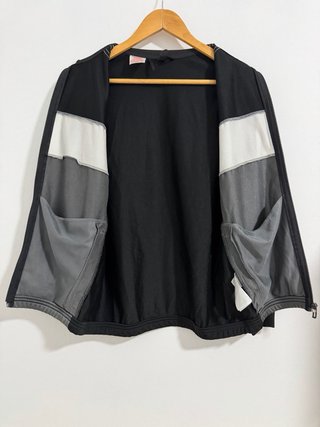 Chaqueta Adidas Vintage 90s Y2K Negra Gris