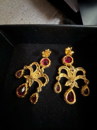 Pendientes Oro 9k,Rubíes 6.75ct, Diamantes 0,32ct