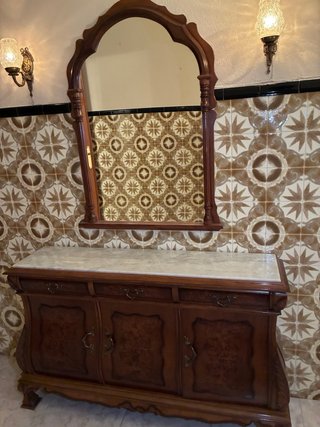 Credenza vintage con specchio
