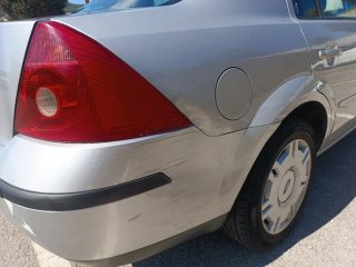 Ford Mondeo 2001