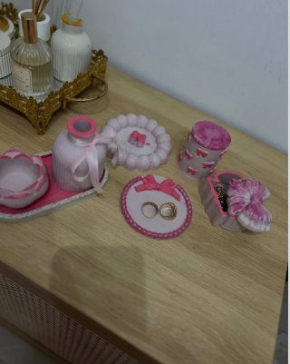 Figuras de yeso decorativas