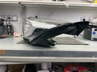Faro Izquierdo Kia Stonic 2017-2024 Original