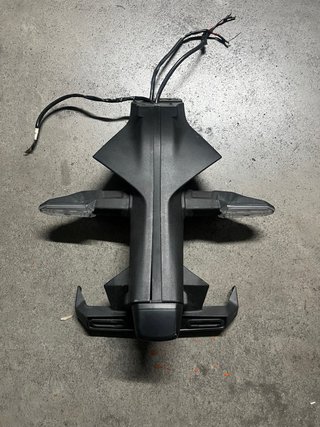 Portamatrículas universal valido para Z 750