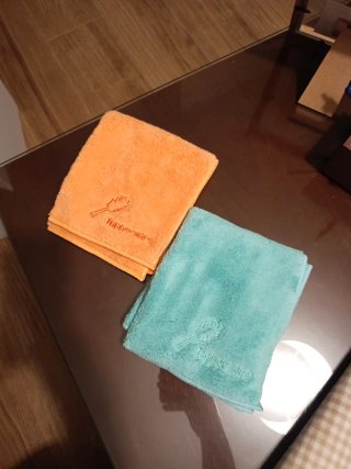 Set de 2 Paños de Microfibra Tupperware
