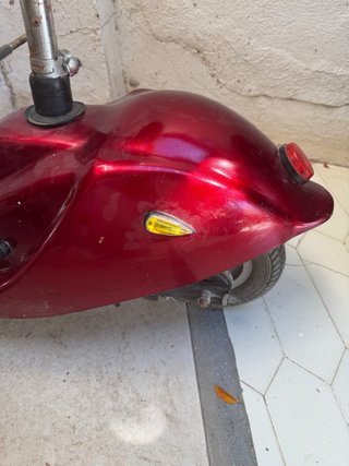 Scooter Eléctrica Roja