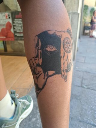 Servicio de tatuajes personalizados