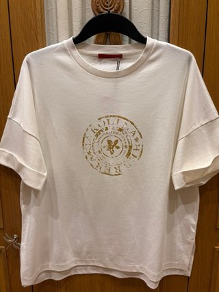 Camiseta Carolina Herrera