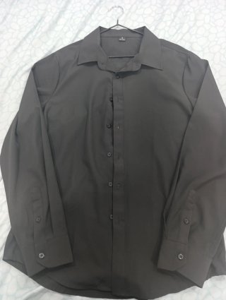 Camisa negra de vestir