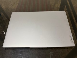 Lenovo IdeaPad Slim 3 i5 8GB 512GB