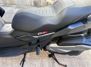 BMW C400X Negra !! como nueva !!