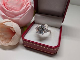 Anillo de Compromiso con Moissanita