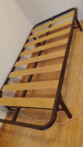 Somier 90cm Metal y Madera 10€